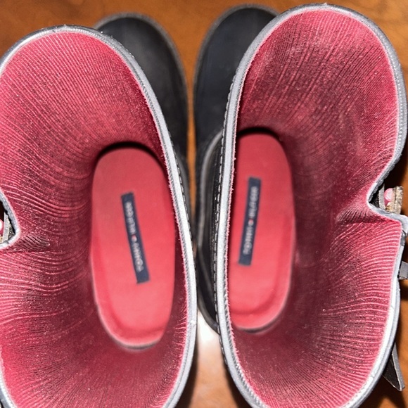 Tommy Hilfiger Black Buckle Rain Boots - Picture 7 of 13